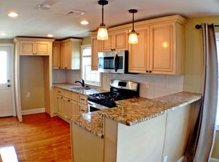 38 Lodgehill Rd, Hyde Park, MA 02136