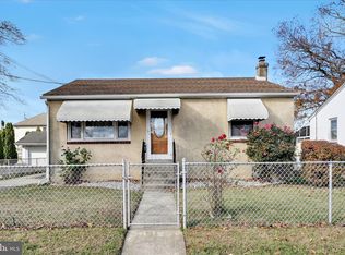 307 Jansen Ave, Essington, PA 19029