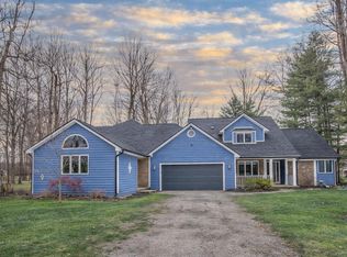 586 Schaeffer Dr, Coldwater, MI 49036