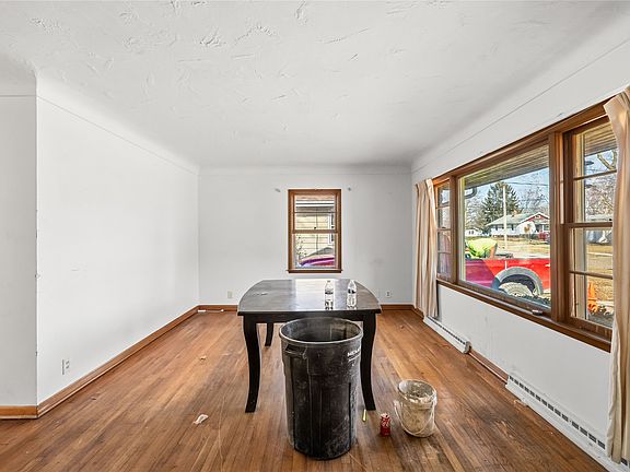 5th image of 2814 48th Pl