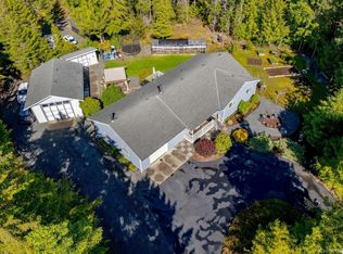 1356 Meadowood Way, Nanaimo, BC V9K 2S4