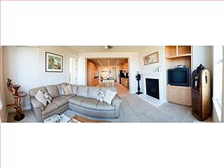 3rd image of 1541 Laurelwood Crossing Trl