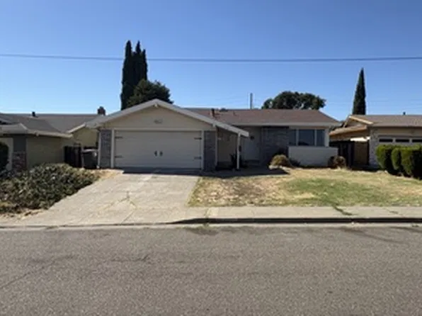 2281 Cambridge Dr, Fairfield, CA 94533