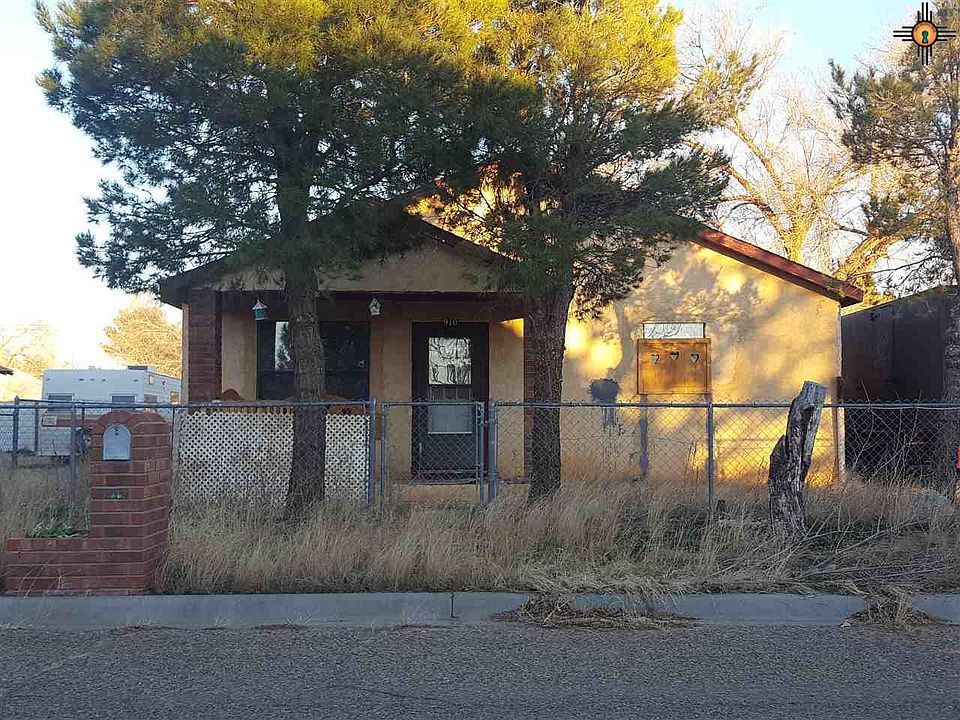 1st image of 910 N Avenue J