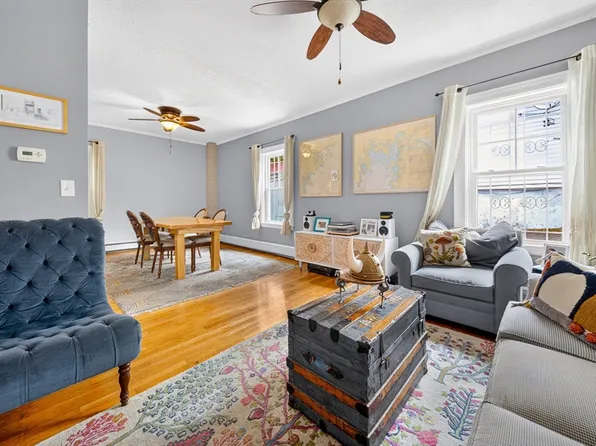3 Round Hill St, Jamaica Plain, MA 02130