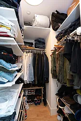 Rented by R New York