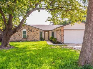 712 Via Bravo, Mesquite, TX