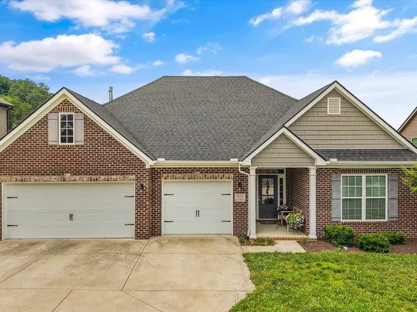 625 Branchwood Ln, Maryville, TN 37801