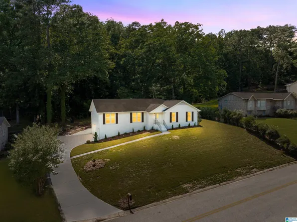 2325 Garland Dr, Vestavia Hills, AL 35216