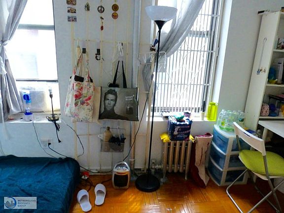 3rd image of 366 W 52nd St APT 3C