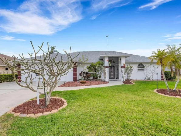 5836 Helen Way, Sarasota, FL 34243