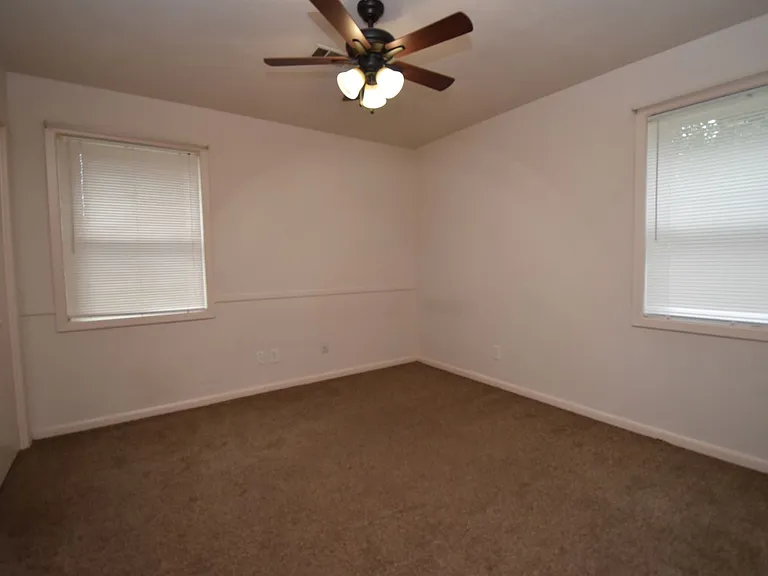 1707 Greer Dr — Photo 5