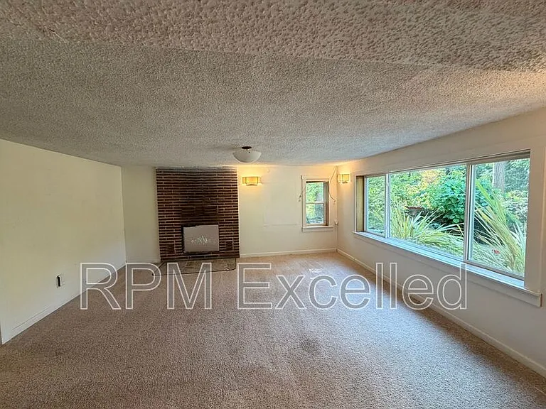 24625 148th Ave SE — Photo 17