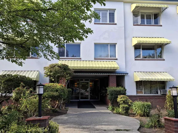 2469 Cornwall Ave #101, Vancouver, BC V6K 1B9