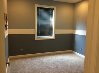 944 Water Front Dr, Kokomo, IN
