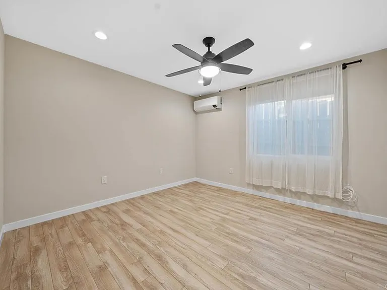 809 Merlin Dr — Photo 9