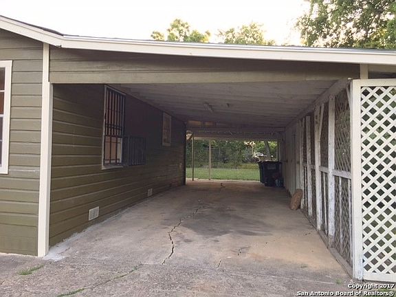 3rd image of 1415 Allende Dr