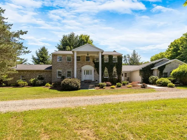 32 Lincoln Ave, Mexico, NY 13114