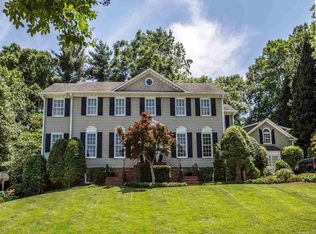 50 Club Forest Ln, Greenville, SC 29605