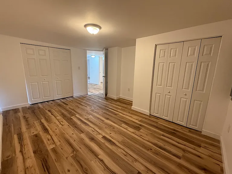 400 Erie St — Photo 10