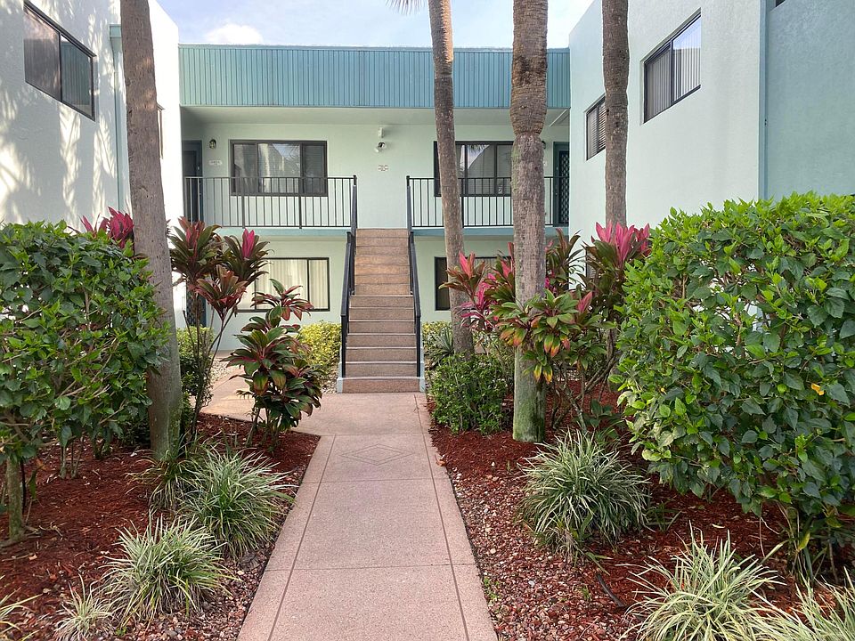 1st image of 15072 Ashland Place #130