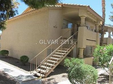 2nd image of 905 Red Boulder Dr