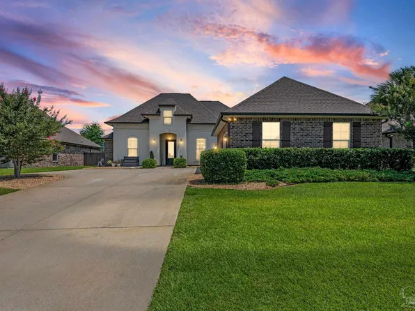 1525 Sabal Palm Dr, Gulf Breeze, FL 32563