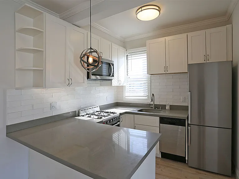 171 Montecito Ave #207 — Photo 4
