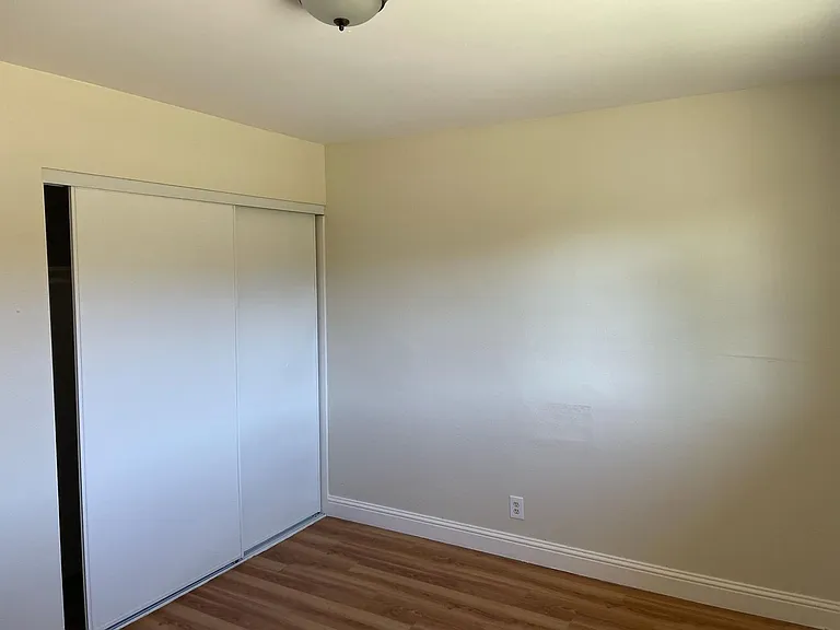 4123 Constellation Rd — Photo 8