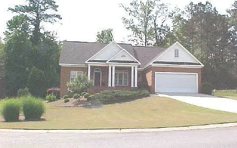 131 Arlington Ct photo 1
