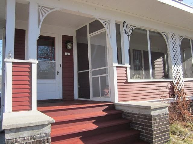 1st image of 707 N 7th St