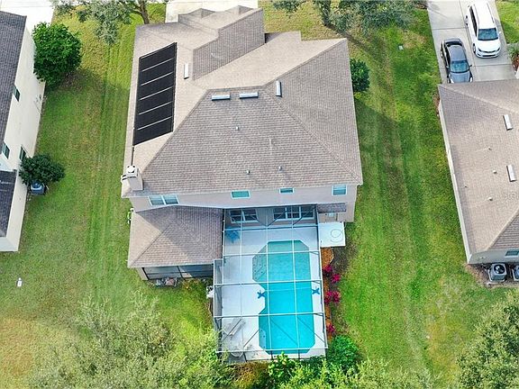 2nd image of 3381 Fawnwood Dr