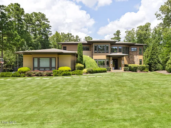 2 Barkwood Court, Durham, NC 27713