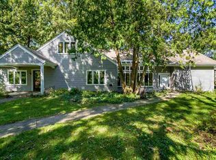 2973 Cheroakwood Ln, Rockford, IL 61114