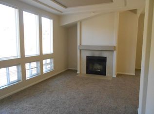 620 Strawberry Rd, Royal Oaks, CA 95076