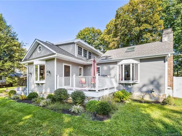 194 State Route 39, New Fairfield, CT 06812