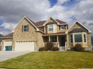 55 S Wellington Dr, Kaysville, UT 84037