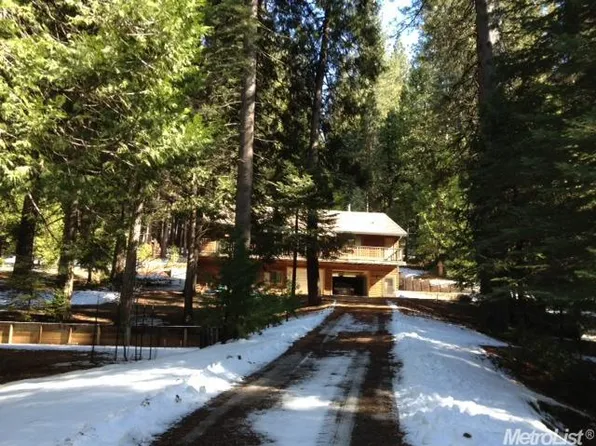 4949 Rainbow Trl, Pollock Pines, CA 95726