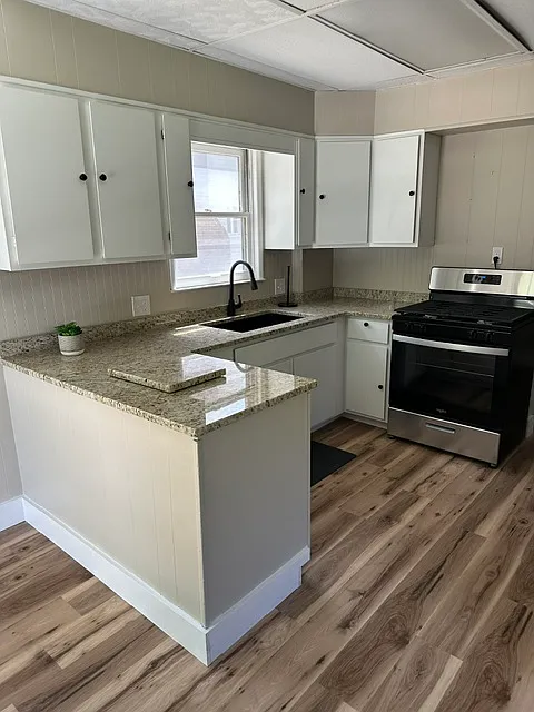 Noah Ave — Photo 4