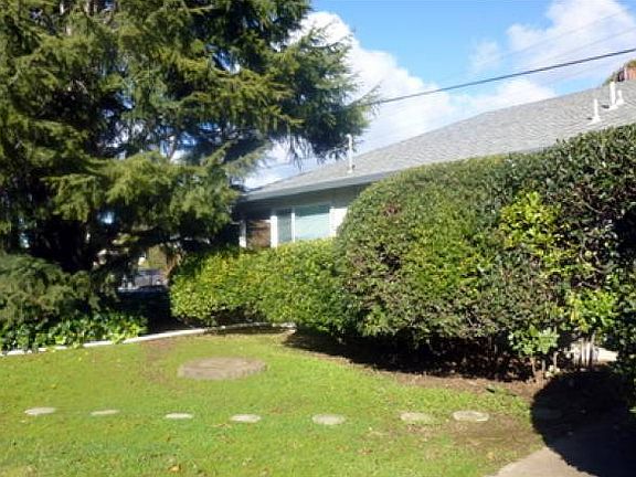 Angled View Front Ext.