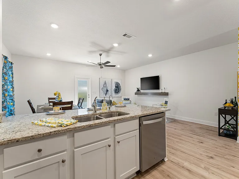183 Sandhill Pines Dr — Photo 9