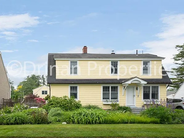 (undisclosed Address), Falmouth, ME 04105
