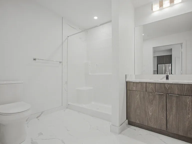 5315 Edgemont Blvd NW — Photo 8