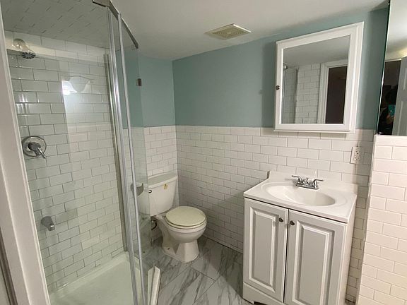 5th image of 3228 Gunther Ave #4