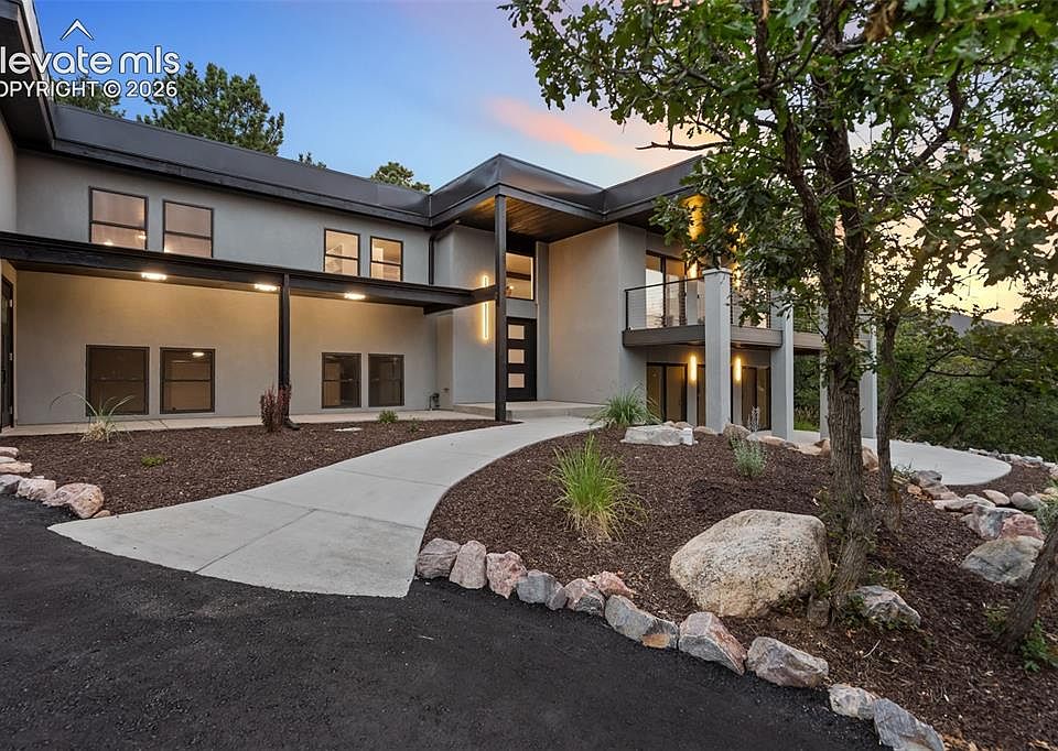 1st image of 526 Penrose Blvd