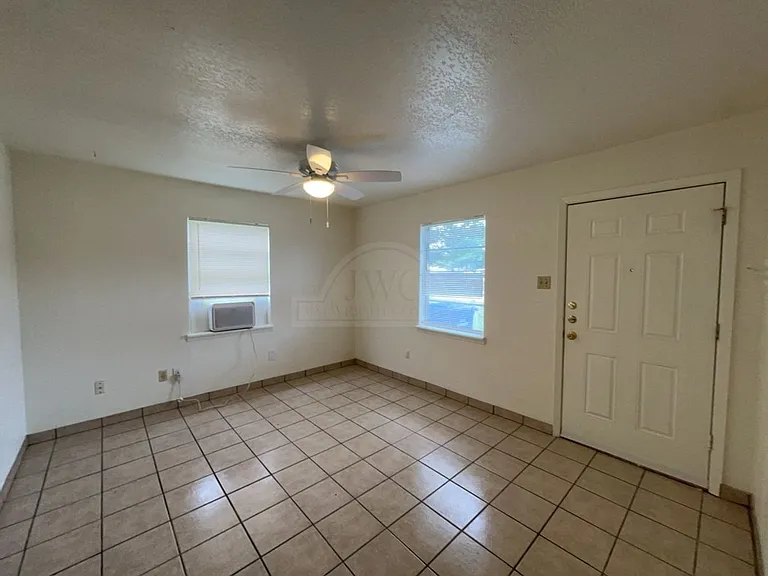 215 Marston, Copperas Cove — Photo 3