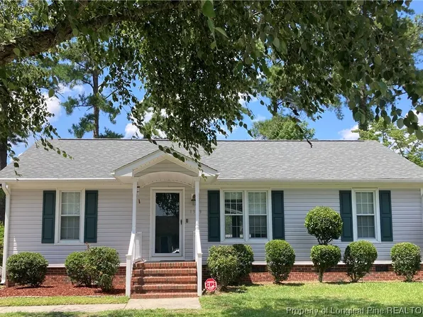 1313 E 11th St, Lumberton, NC 28358