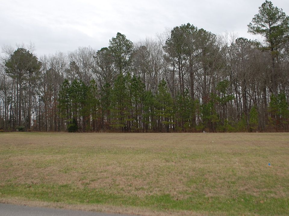 2nd image of 19 Waterford Dr Lot 19