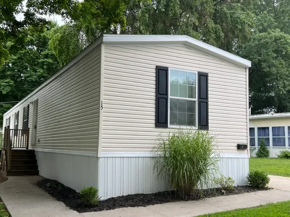 15 Wayside Dr #Wa15, Rochester, NY 14625