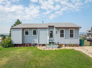 811 Ennen Dr, Rapid City, SD 57703
